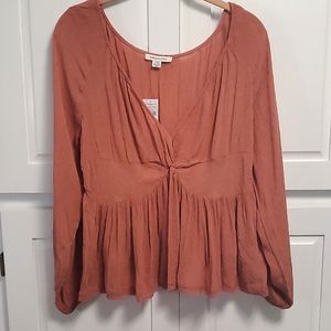 American Eagle Lg long sleeve blouse